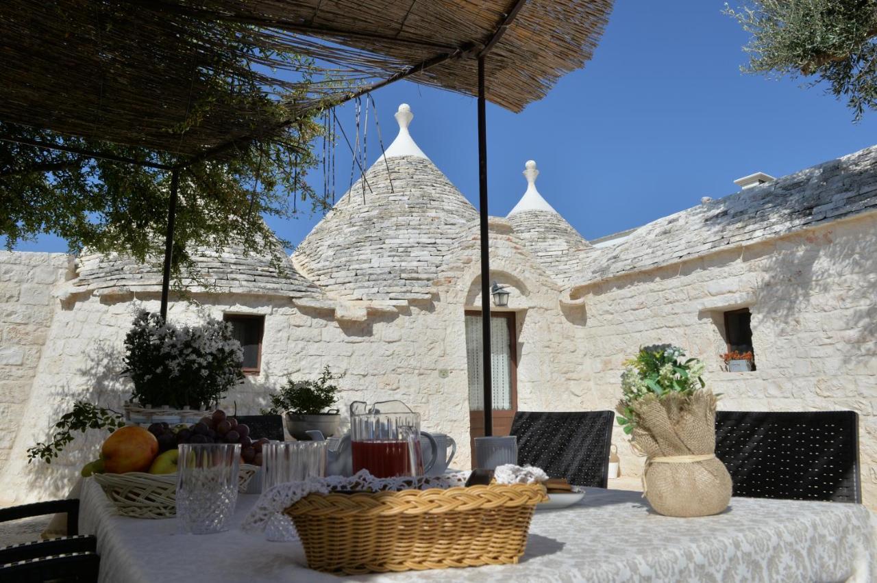 I Trulli Del Nonno Michele Hostal Alberobello Exterior foto